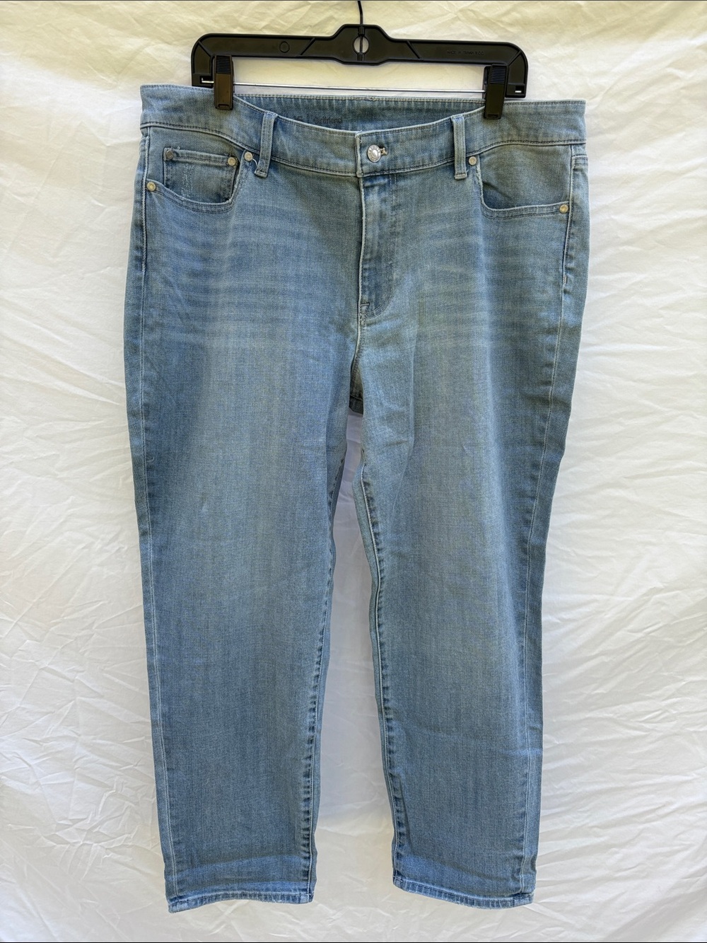 Talbots Flawless Girlfriend Light Blue Cropped Straight Jeans